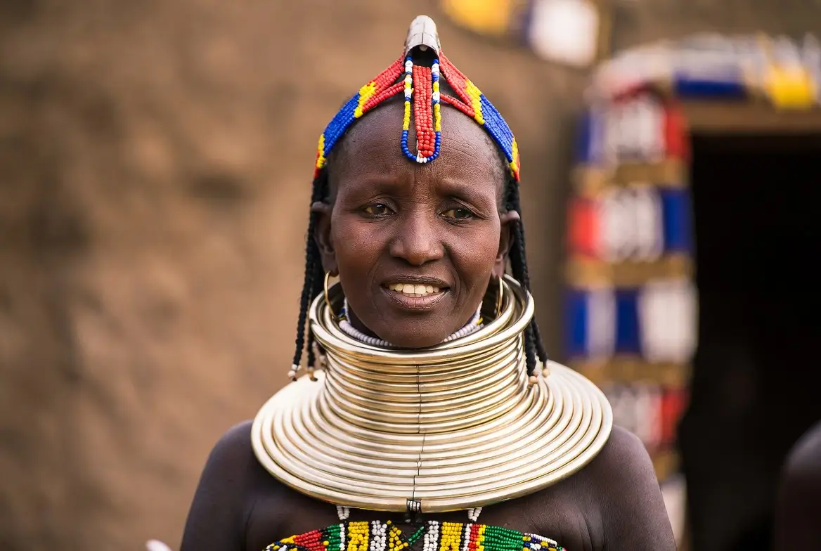 African neck rings on abeautiful ndebele woman