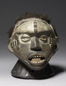 Headdress (Idoma)