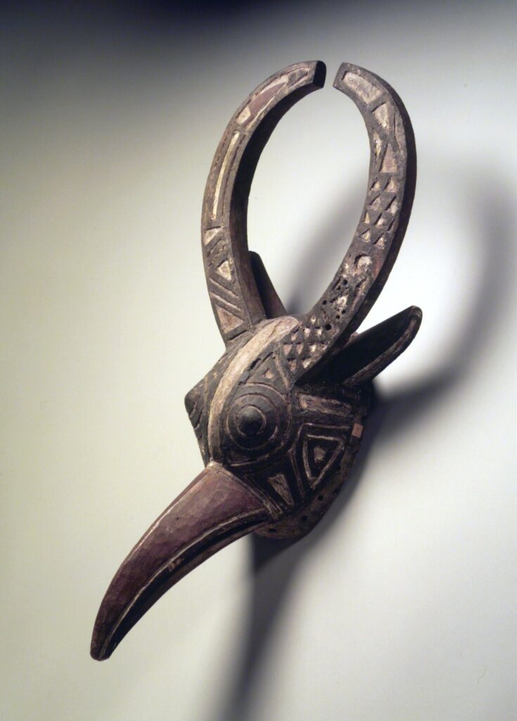 Mask Combining Bird and Buffalo Features